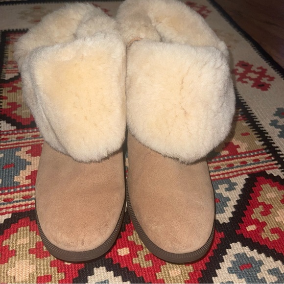 SUADE UGG BOOTS WITH BUCKLE - Picture 7 of 9